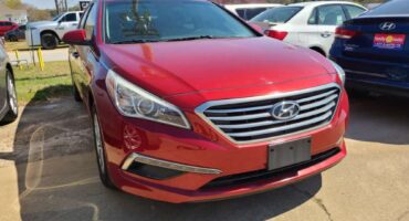 Hyundai Sonata 2015 Red
