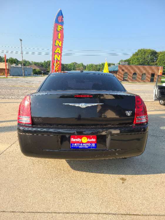 Chrysler 300 2010 Black