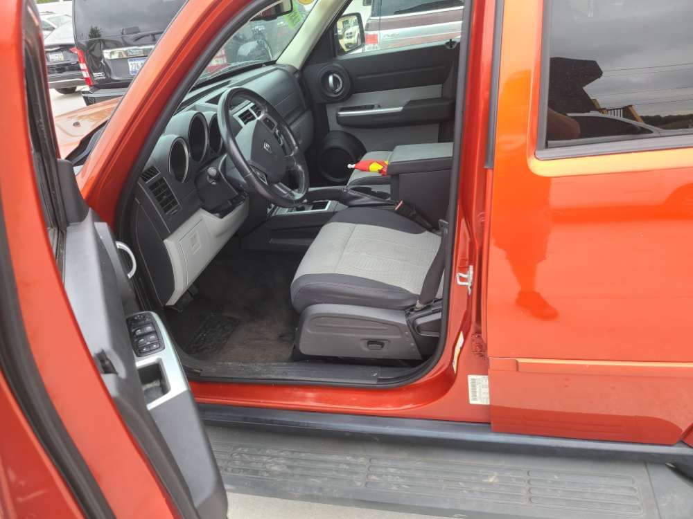 Dodge Nitro 2007 Gray/ black