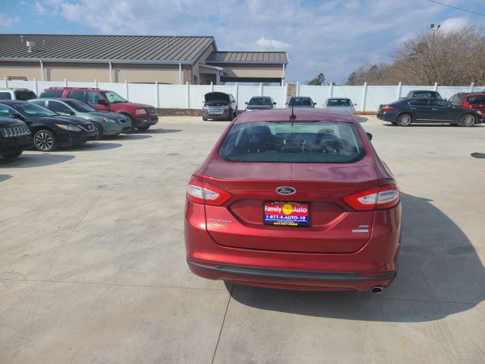 Ford Fusion 2013 Red
