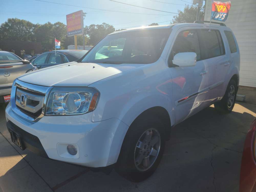 Honda Pilot 2010 White