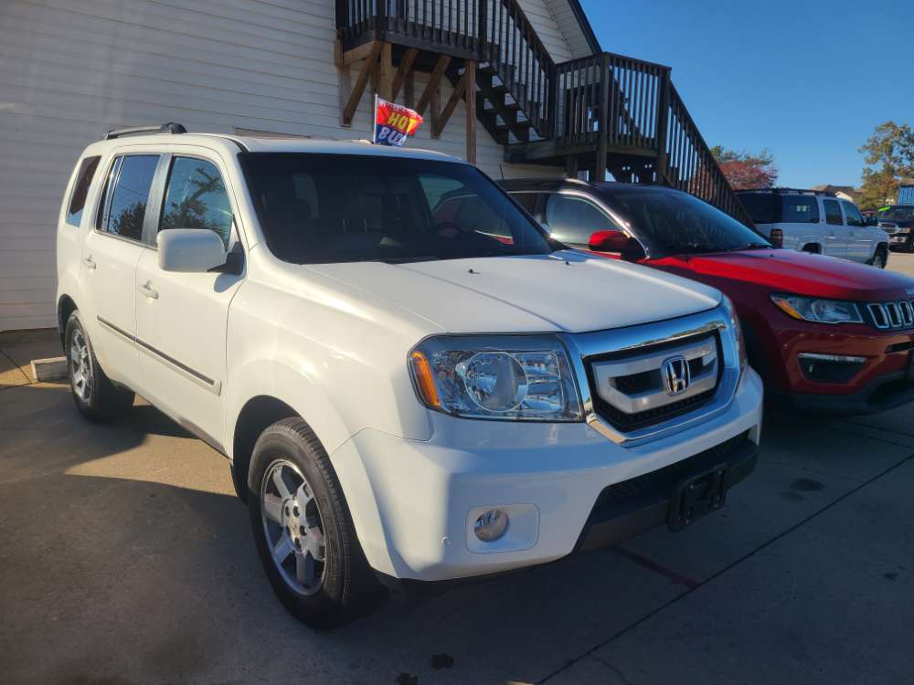 Honda Pilot 2010 White