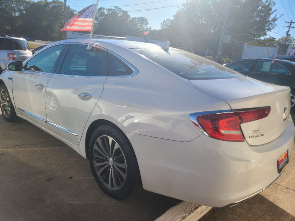 Buick LaCrosse 2017 White